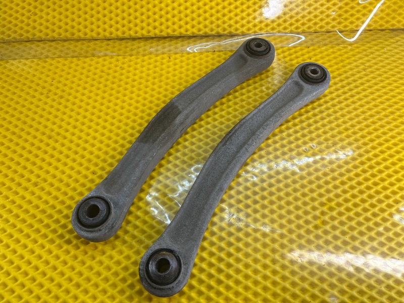 Рычаг Volkswagen Touareg 2003 7L6