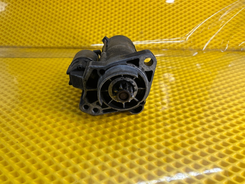 Стартер Volkswagen Touareg 2003 7L6