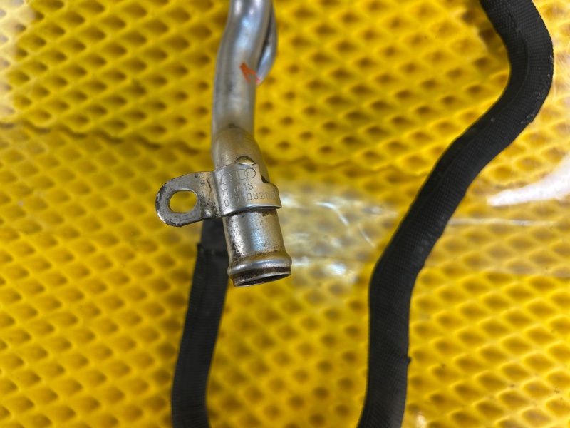 Трубка картерных газов Volkswagen Touareg 2003 7L6