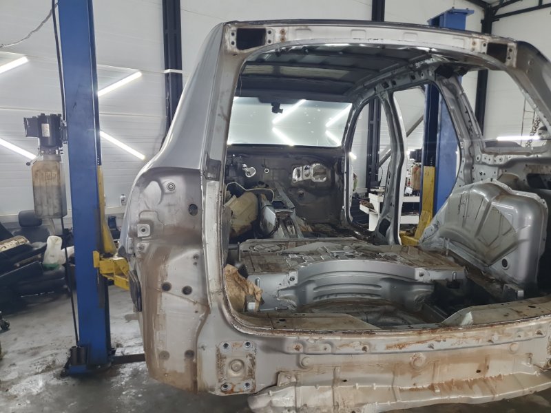 Крыло ( Четверть ) Volkswagen Touareg 2003 7L6