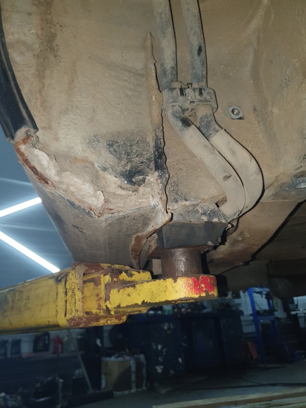 Крыло ( Четверть ) Volkswagen Touareg 2003 7L6