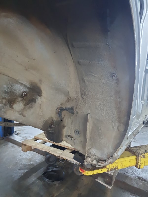 Крыло ( Четверть ) Volkswagen Touareg 2003 7L6