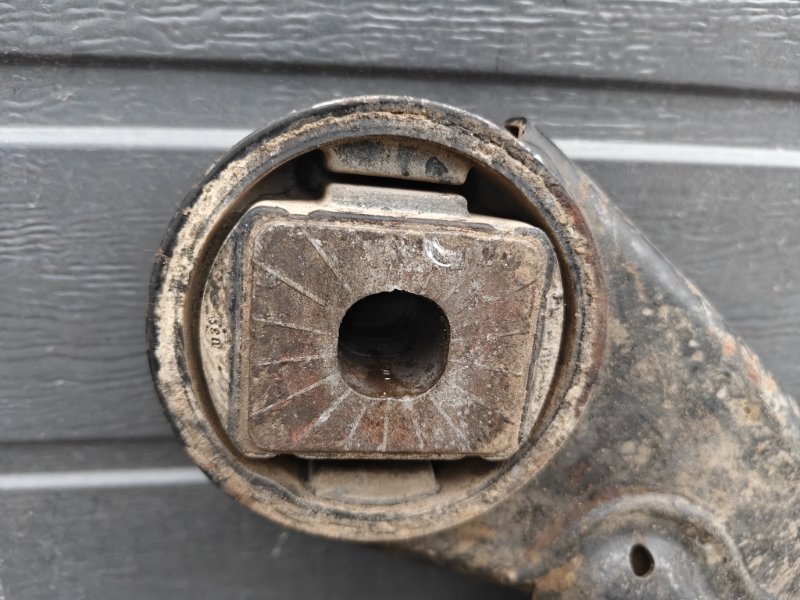 Подрамник Volkswagen Touareg 2003 7L6