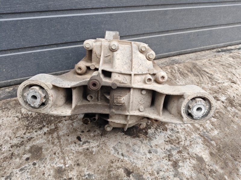 Редуктор задний Volkswagen Touareg 2003 7L6