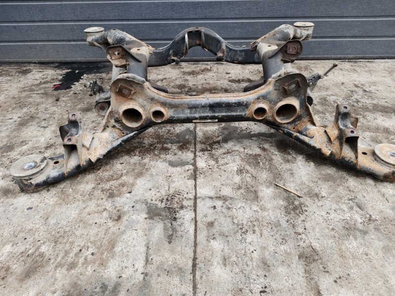 Балка задняя Volkswagen Touareg 2003 7L6