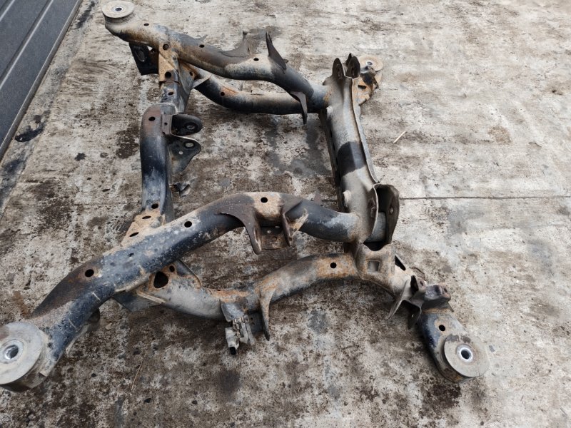 Балка задняя Volkswagen Touareg 2003 7L6