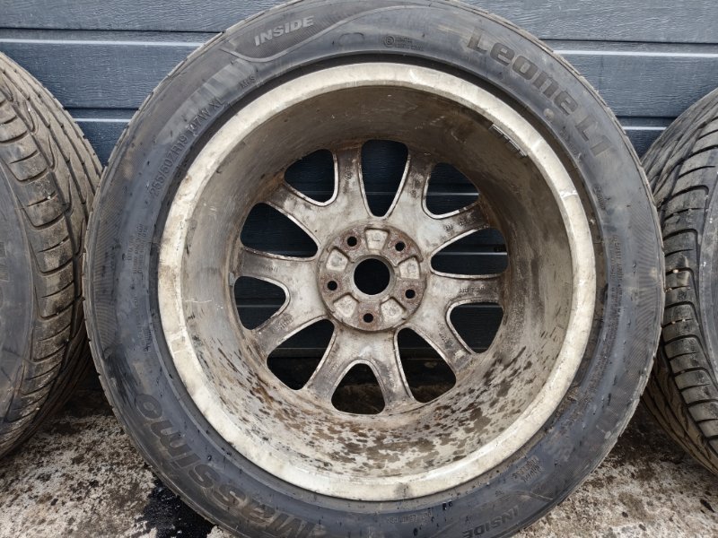 Колёса Volkswagen Touareg 2003 7L6