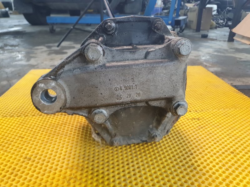 Редуктор заднего моста Mercedes-Benz S-Class W221