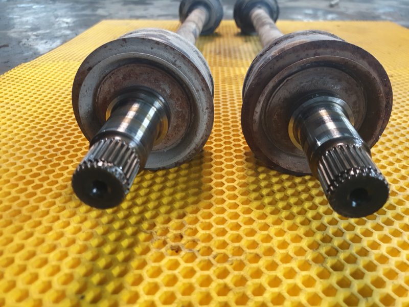 Привод Полуось шрус Mercedes-Benz S-Class W221