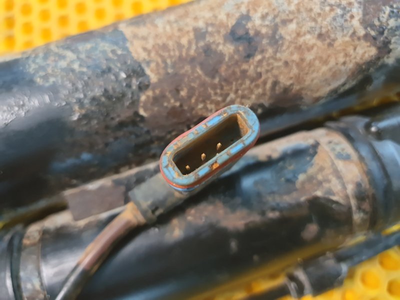 Пневмостойка , амортизатор Mercedes-Benz S-Class W221