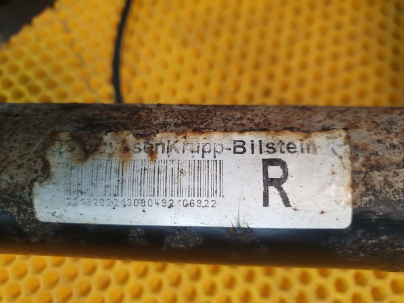 Пневмостойка , амортизатор Mercedes-Benz S-Class W221