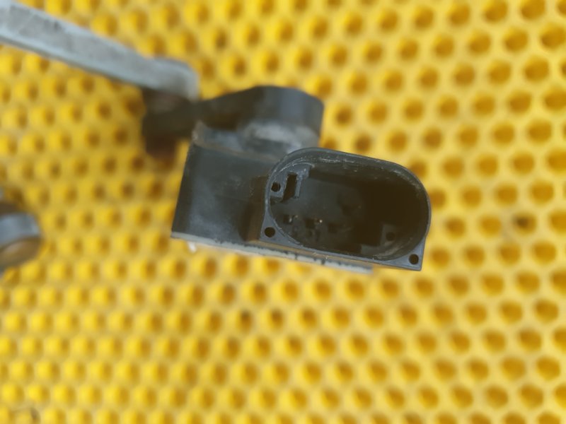 Датчик положения кузова (дорожного просвета) Volkswagen Phaeton 2005 3D2