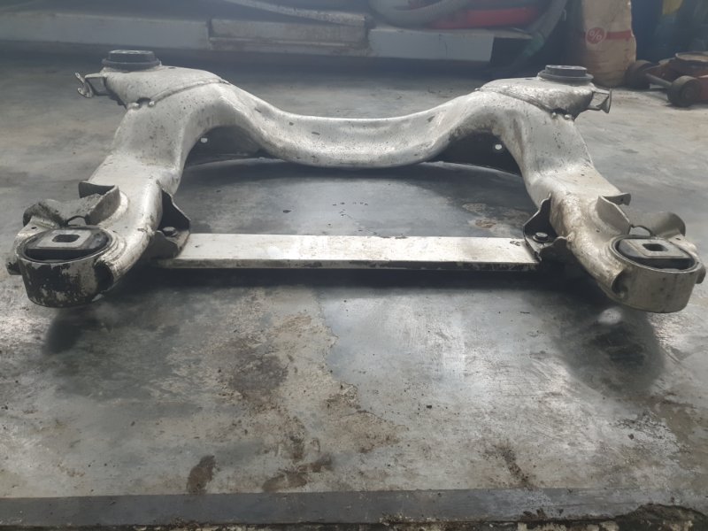 Балка подмоторная (подрамник) Volkswagen Phaeton 2005 3D2