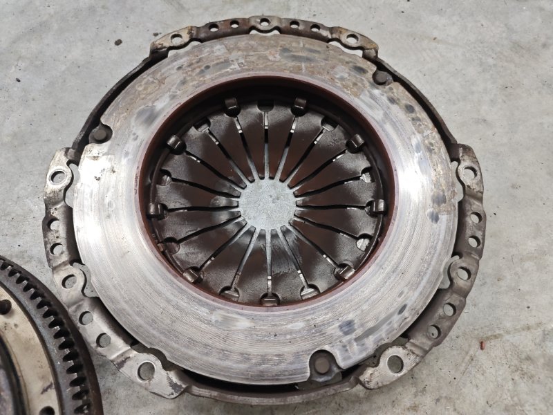 Маховик + комплект сцепления Skoda Octavia 2012 A5