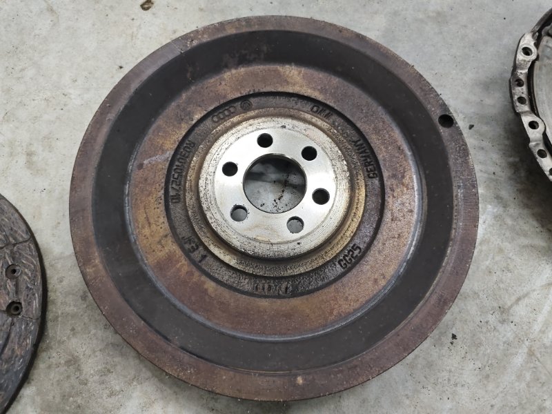 Маховик + комплект сцепления Skoda Octavia 2012 A5