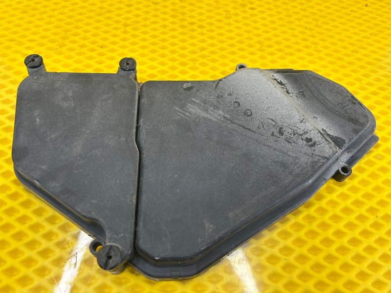 Крышка блока предохранителей Volkswagen Touareg 2003 7L6