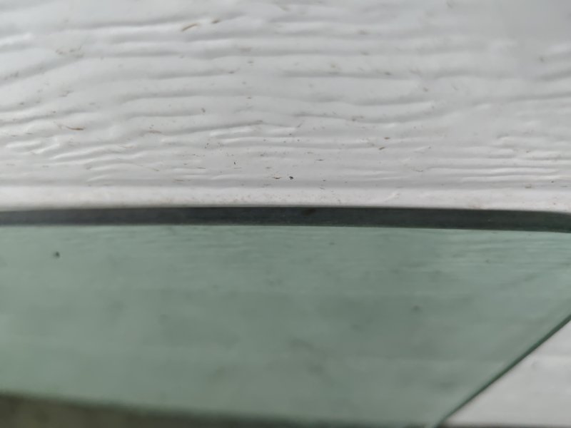 Стекло двери Skoda Superb 2012 3T4