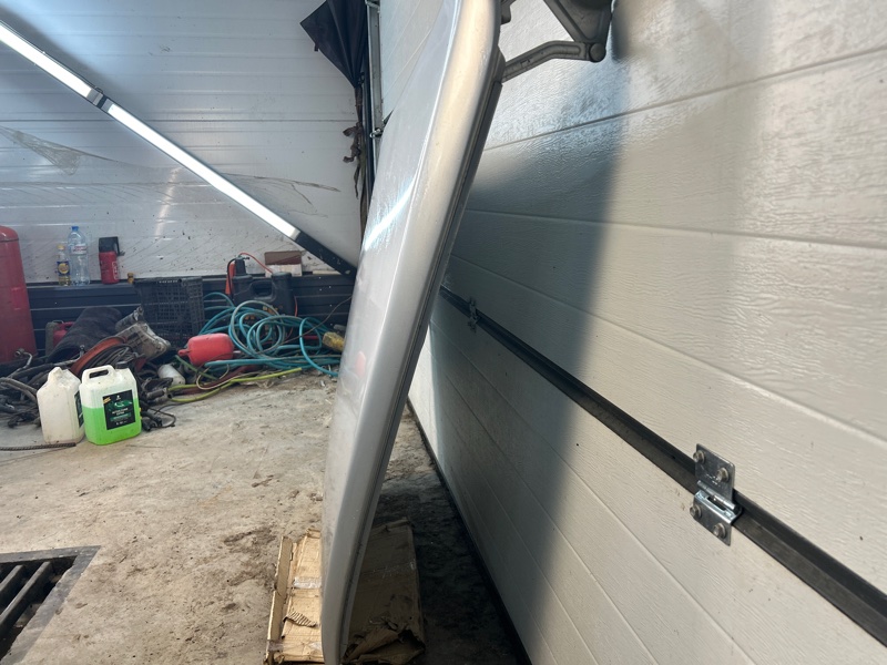 Капот Volkswagen Touareg 2003 7L6