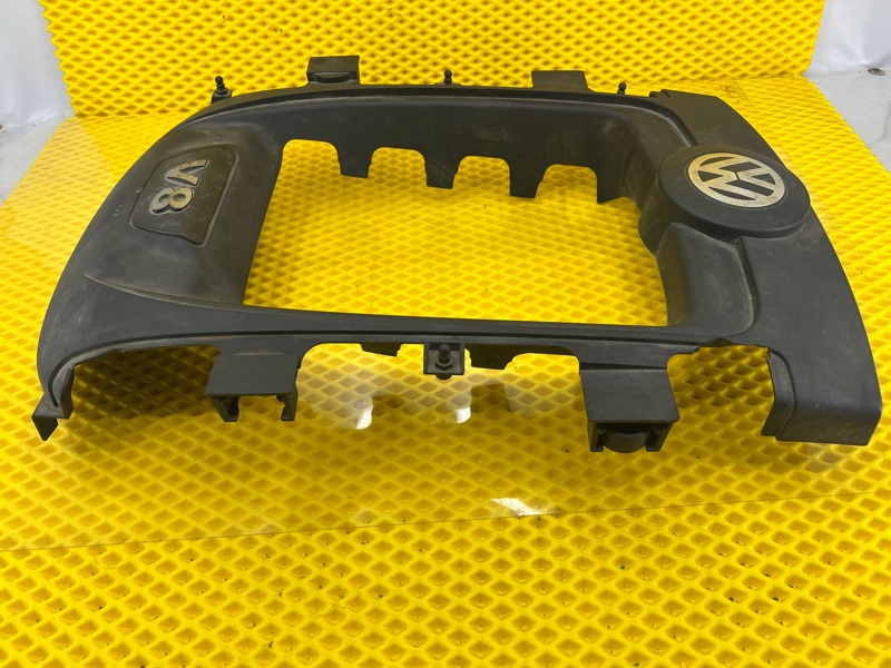 Накладка двигателя (крышка) Volkswagen Touareg 2003 7L6