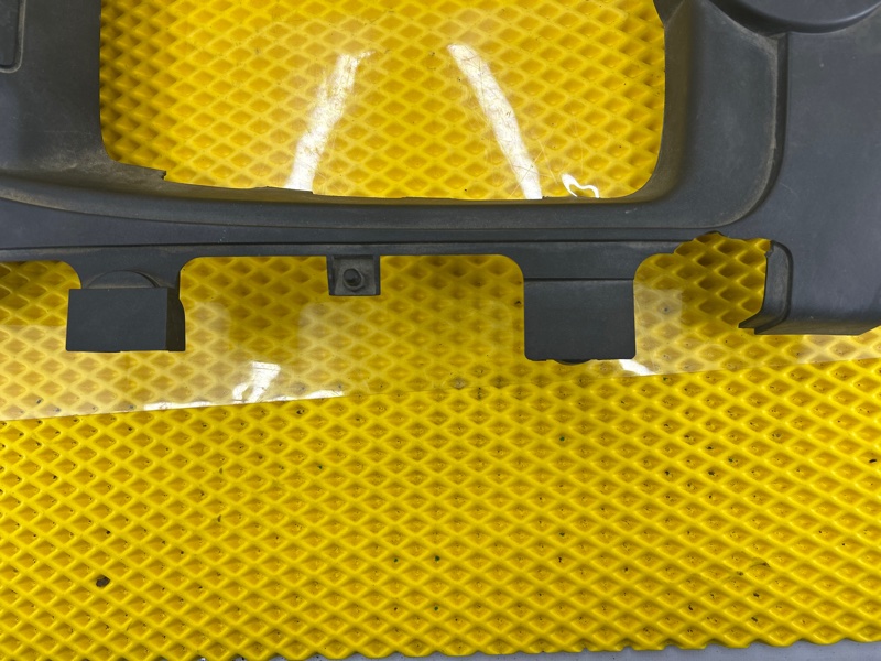 Накладка двигателя (крышка) Volkswagen Touareg 2003 7L6