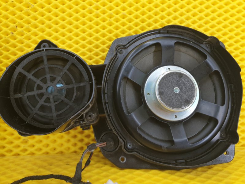 Динамик Mercedes-Benz S-Class W221