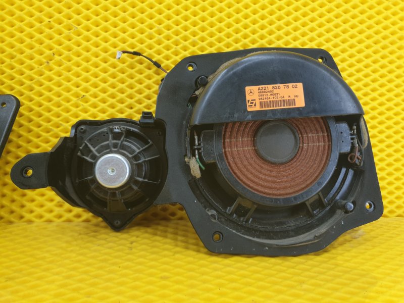 Динамик Mercedes-Benz S-Class W221