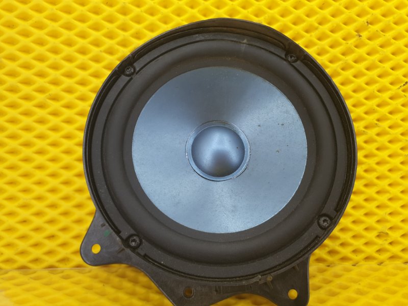 Динамик Mercedes-Benz S-Class W221