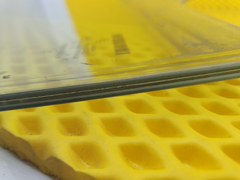 Стекло боковое Mercedes-Benz S-Class W221