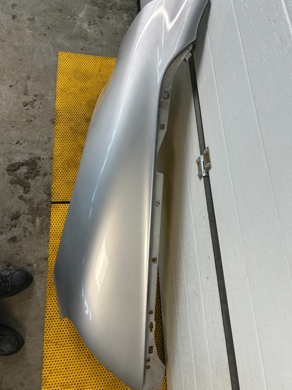 Крыло переднее правое Volkswagen Touareg 2003 7L6