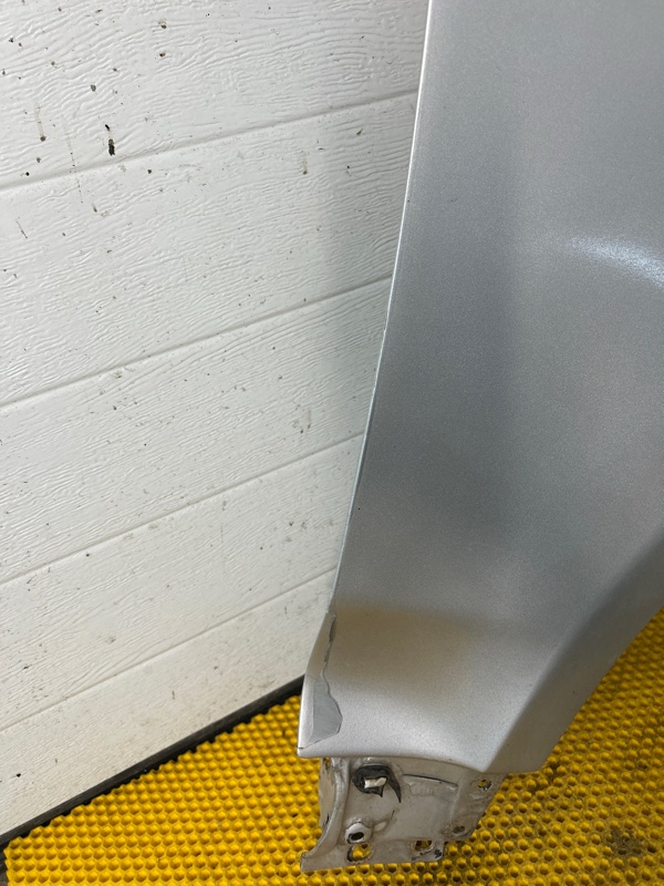 Крыло переднее правое Volkswagen Touareg 2003 7L6