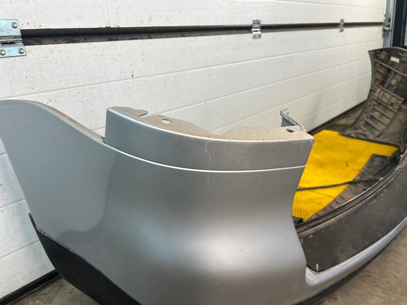 Бампер задний Volkswagen Touareg 2003 7L6