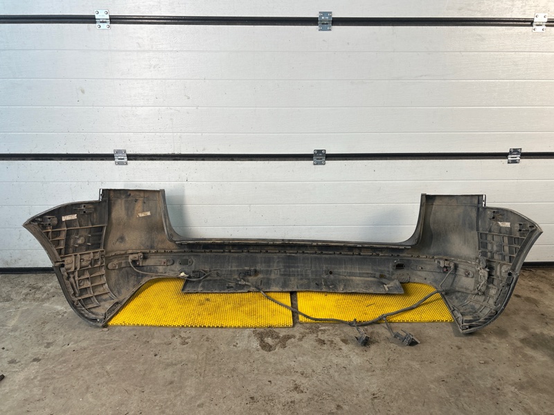 Бампер задний Volkswagen Touareg 2003 7L6