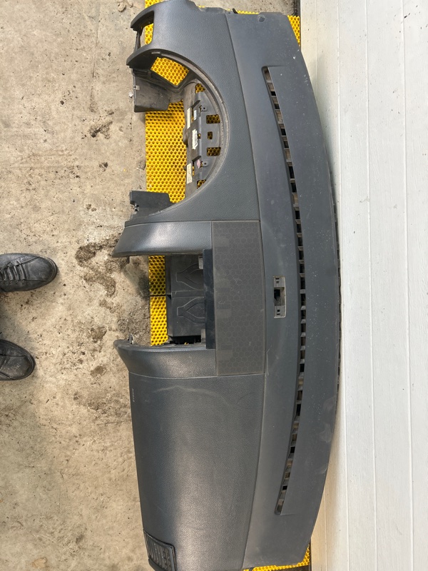 Панель передняя салона (торпедо) Volkswagen Touareg 2003 7L6