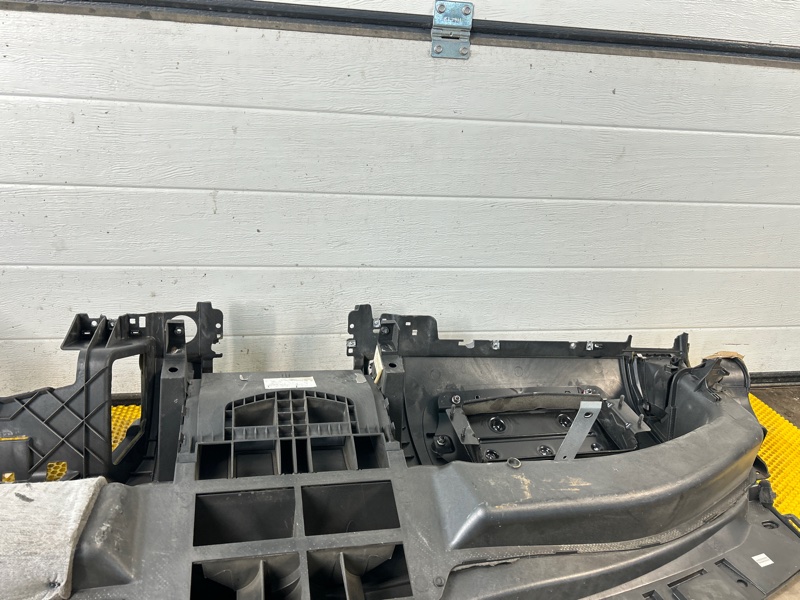 Панель передняя салона (торпедо) Volkswagen Touareg 2003 7L6