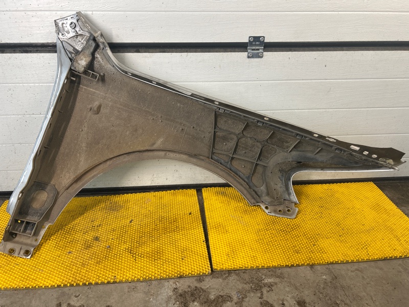 Крыло переднее левое Volkswagen Touareg 2003 7L6