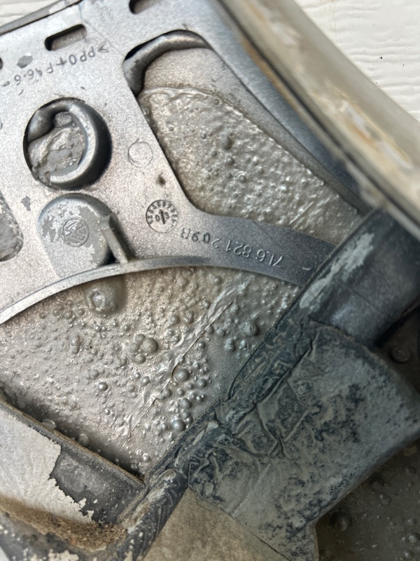 Крыло переднее левое Volkswagen Touareg 2003 7L6