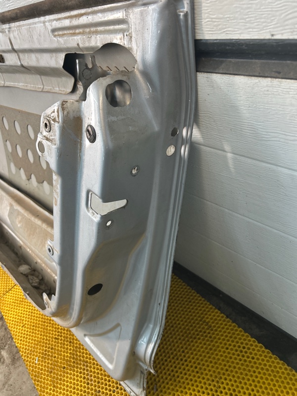 Дверь передняя правая Volkswagen Touareg 2003 7L6