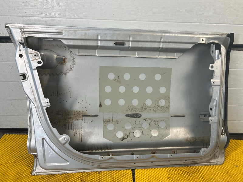 Дверь передняя левая Volkswagen Touareg 2003 7L6