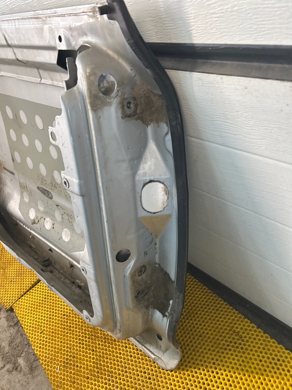 Дверь передняя левая Volkswagen Touareg 2003 7L6