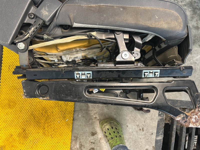 Сиденье Volkswagen Touareg 2003 7L6