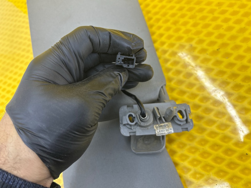 Козырек солнцезащитный Volkswagen Touareg 2003 7L6