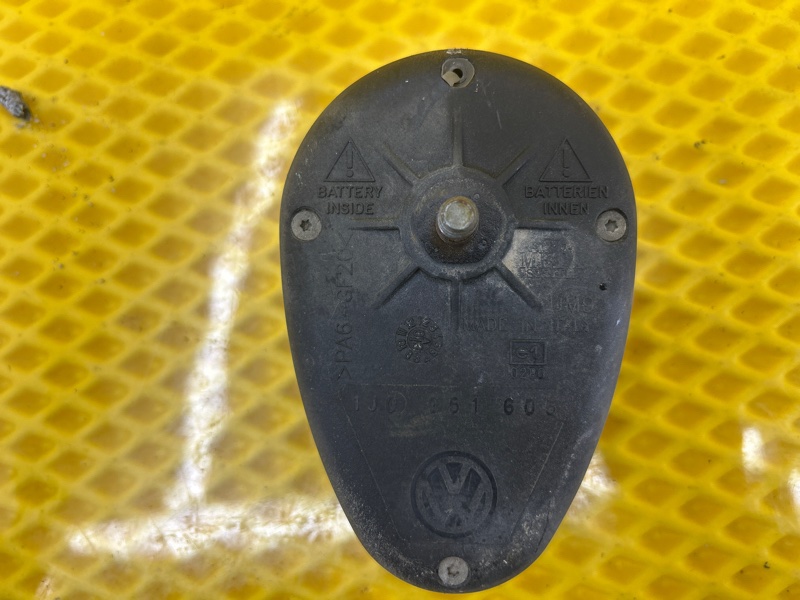 Сирена сигнализации Volkswagen Touareg 2003 7L6