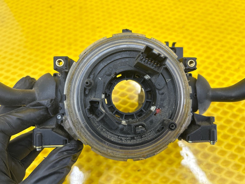 Подрулевой блок переключателей ( шлейф ) Volkswagen Touareg 2003 7L6