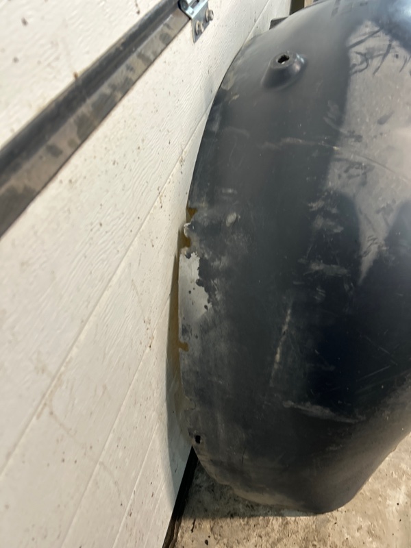 Подкрылок задний Volkswagen Touareg 2003 7L6