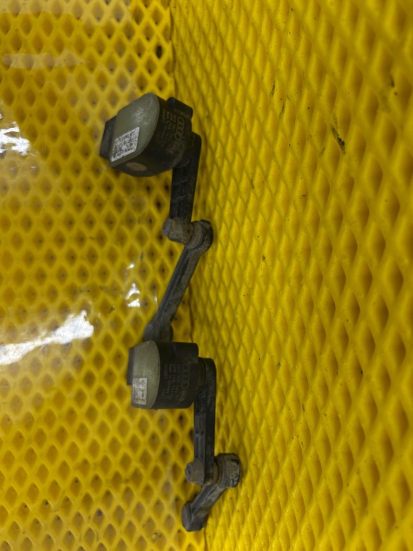 Датчик дорожного просвета Volkswagen Touareg 2003 7L6