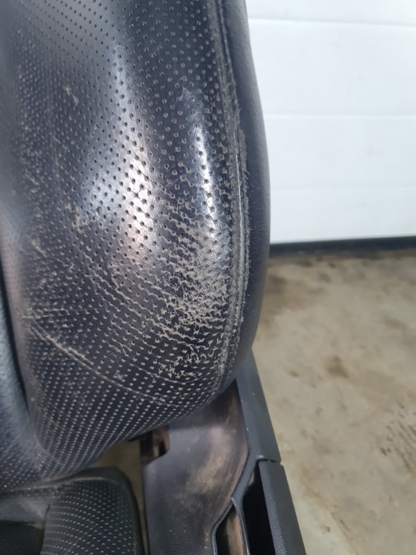 Сиденье Mercedes-Benz S-Class W221