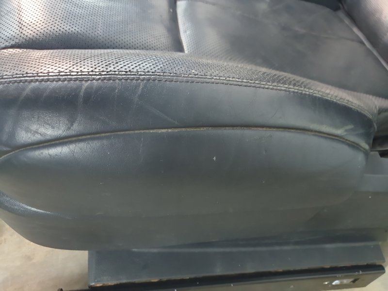 Сиденье Mercedes-Benz S-Class W221