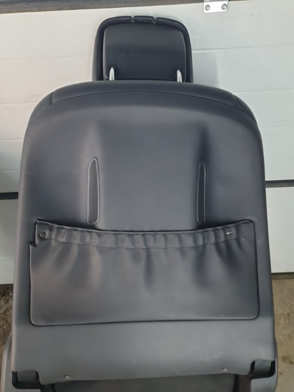 Сиденье Mercedes-Benz S-Class W221