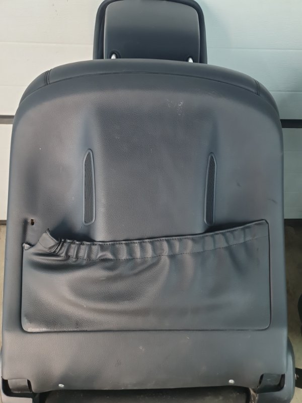 Сиденье Mercedes-Benz S-Class W221