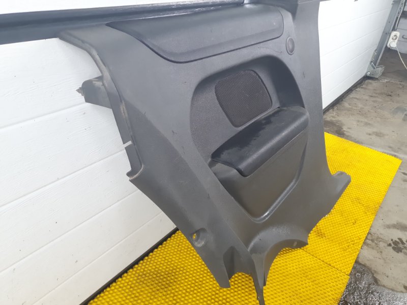 Обшивка салона Ford Focus 2006 2